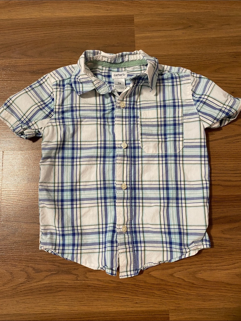 ✨8/$10. Carter's. Plaid Short-Sleeve Button-Down. 3T